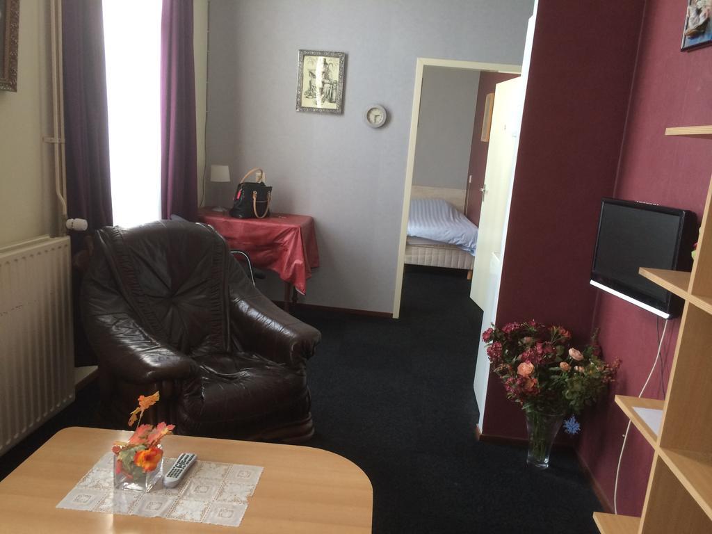 ברחן אופ זום Hotel De Blauwe Vogel מראה חיצוני תמונה