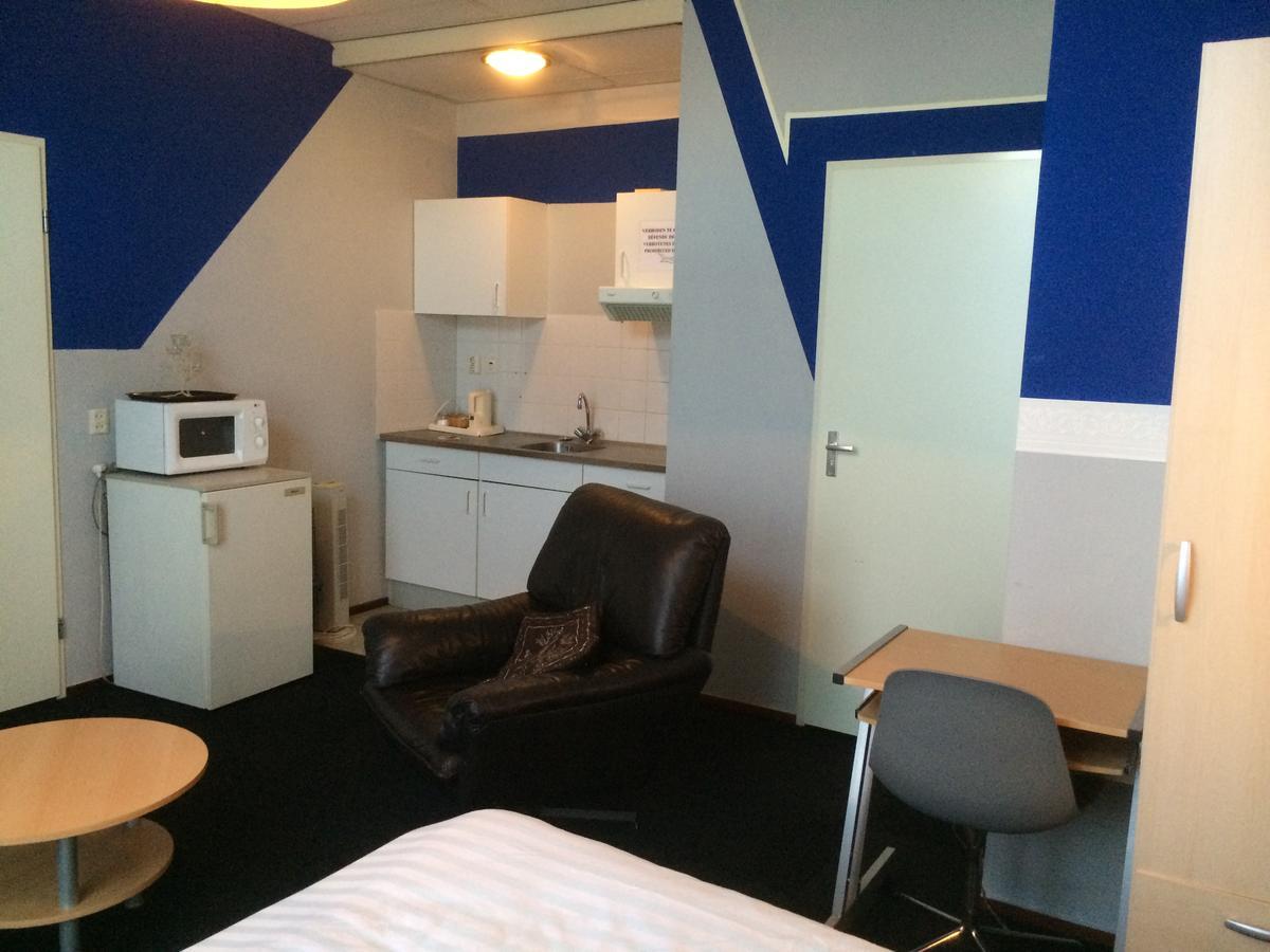 ברחן אופ זום Hotel De Blauwe Vogel חדר תמונה